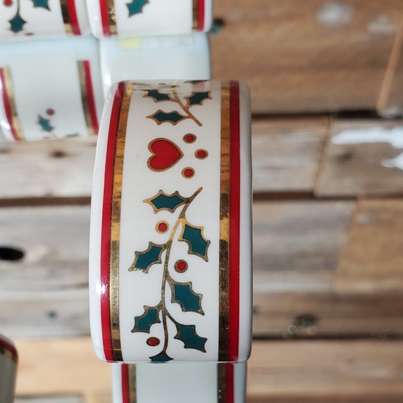 Porcelain Christmas Napkin Rings by Crowning Touch - Hearts, Holly, 24K Gold - Picture 5 of 7